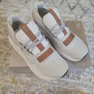 💖💖💖On Cloud Cloudnova Running Sneakers Women